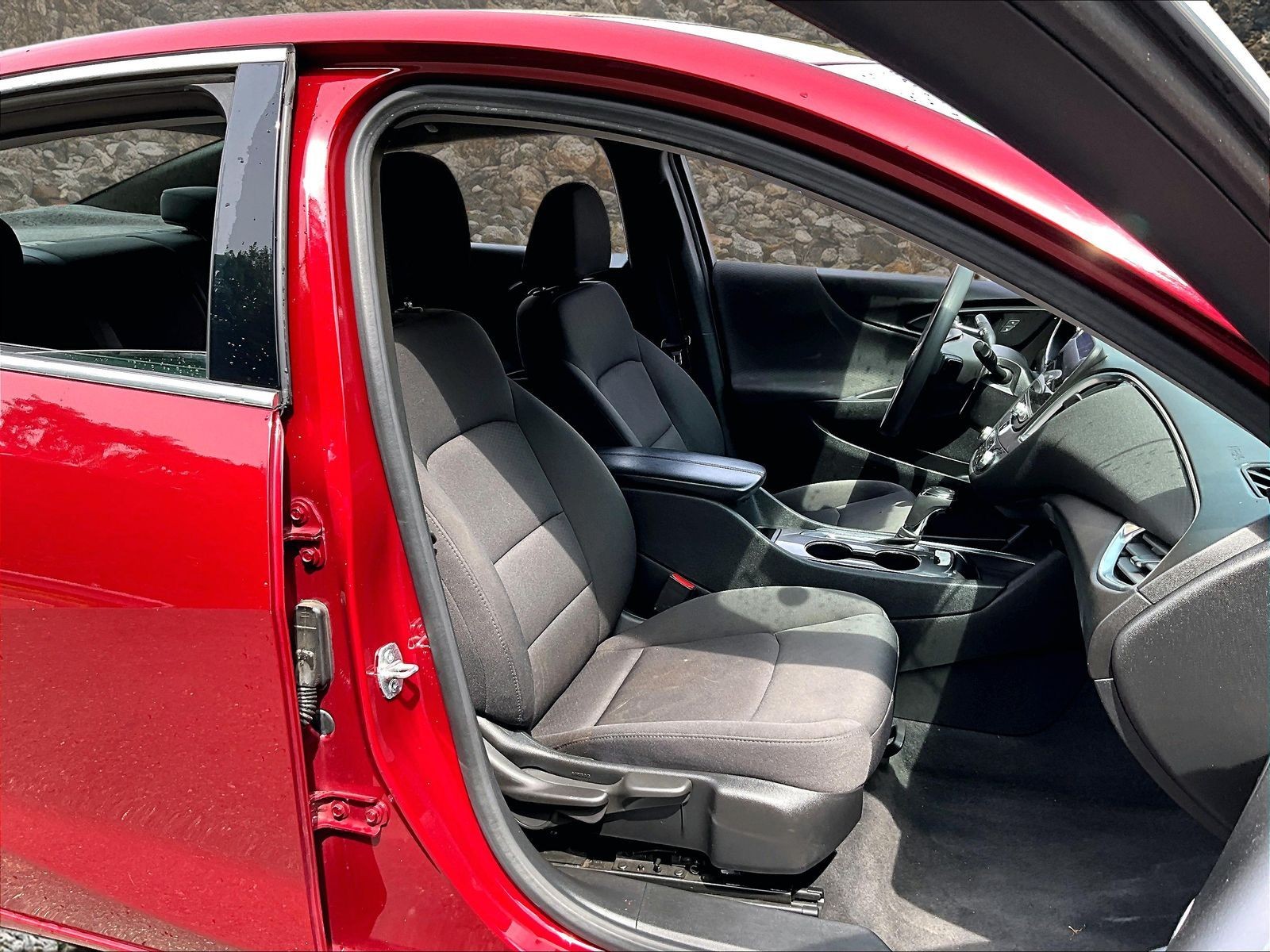 2020 Chevrolet Malibu LT | Naugatuck, Connecticut | A Better Way